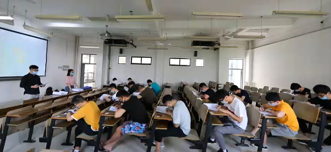 公务员往年真题高效备考指南与提分技巧